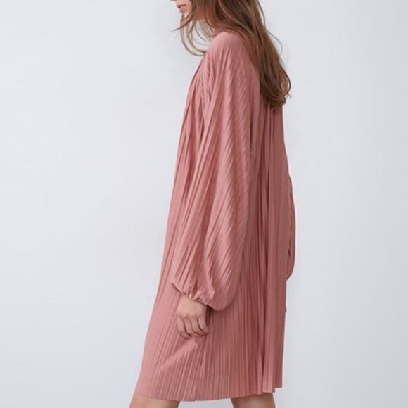 Zara Pleated Long Sleeve Tie-Neck Mini Dress in Dusty Rose Pink Bloggers Fave, M - Picture 8 of 16